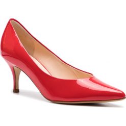 Szpilki HÖGL - 7-106114 Scarlet 4300. Czerwone półbuty damskie HÖGL, bez wzorów, ze skóry, eleganckie, bez obcasa, na obcasie, bez zapięcia. W wyprzedaży za 329,00 zł.