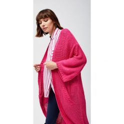 Kardigan z kieszeniami. Różowe swetry damskie Moodo, s, bez wzorów. Za 39,99 zł.