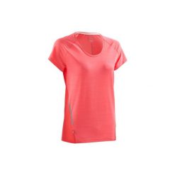 Koszulka krótki rękaw do biegania RUN LIGHT damska. Czerwone t-shirty damskie marki KALENJI, z elastanu. W wyprzedaży za 29,99 zł.