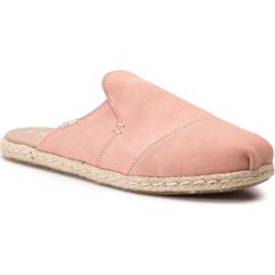 Espadryle TOMS - Nova 10013384 Coral Pink. Różowe espadryle damskie Toms, bez wzorów, ze skóry, bez obcasa. W wyprzedaży za 199,00 zł.