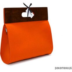 Glamour Orange+pasek. Pomarańczowe torebki klasyczne damskie marki Pakamera, w paski, eleganckie, na ramię, duże, bez dodatków. Za 240,00 zł.