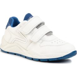 Sneakersy SERGIO BARDI YOUNG - SBY-02-03-000046 102. Białe trampki chłopięce Sergio Bardi Young, bez wzorów, ze skóry, na rzepy. W wyprzedaży za 149,00 zł.