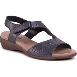Sandały GO SOFT - WI16-ANYA-02 Cobalt Blue. Niebieskie klapki damskie GO SOFT, bez wzorów, ze skóry, bez obcasa. Za 129,99 zł.