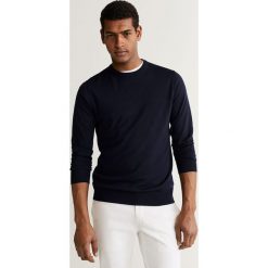Mango Man - Sweter Willy. Niebieskie swetry męskie Mango Man, s, bez wzorów, z wełny, z okrągłym kołnierzem, bez kaptura. Za 199,90 zł.