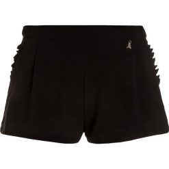 Patrizia Pepe TROUSER Szorty black. Czarne spodenki chłopięce Patrizia Pepe, z elastanu. Za 369,00 zł.