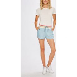 Szorty damskie: Wrangler – Szorty