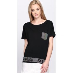 Czarny T-shirt Fashion. Czarne bluzki damskie marki Born2be, m. Za 29,99 zł.