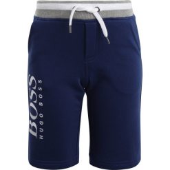 Spodenki chłopięce: BOSS Kidswear BERMUDA Szorty hellblau