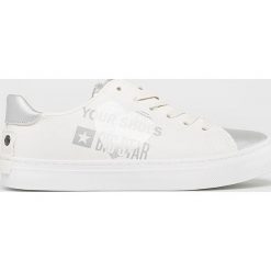 Big Star - Buty. Białe buty sportowe damskie BIG STAR, bez wzorów, z gumy, sportowe. W wyprzedaży za 59,90 zł.