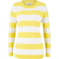 Sweter w paski i warkocze bonprix jasna limonka - biel wełny w paski. Żółte swetry damskie bonprix, w paski, z wełny, bez rękawów, bez kaptura. Za 29,99 zł.