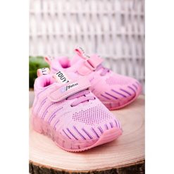 Różowe buty sportowe na rzep casu 204/37m. Różowe buty dziewczęce sportowe Casu, bez wzorów, bez zapięcia. W wyprzedaży za 39,99 zł.