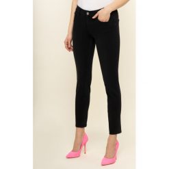 Jeansy Slim Fit Liu Jo UA0001 D4199. Czarne jeansy damskie Liu Jo. W wyprzedaży za 559,00 zł.