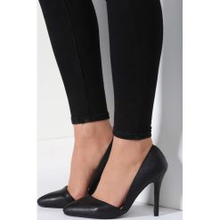 Czarne Szpilki No Title. Czarne szpilki marki vices. Za 59,99 zł.
