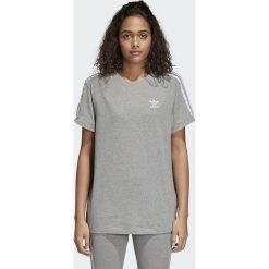 Koszulka adidas 3 stripes (CY4982). Szare t-shirty damskie Adidas, z bawełny. Za 89,99 zł.