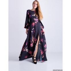 Sukienka silky. Szare sukienki damskie Pakamera, bez wzorów, z tkaniny, bez kołnierzyka, z długim rękawem, długie, mini. Za 350,00 zł.
