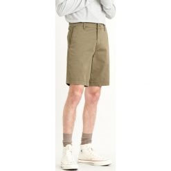 Levi's Szorty Zielony. Zielone spodenki i szorty męskie Levi's®, s, bez wzorów, z elastanu. Za 223,95 zł.