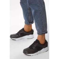Granatowe Buty Sportowe Connatural. Szare buty sportowe damskie Born2be, z aplikacjami, sportowe. Za 59,99 zł.