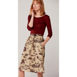 Spódnica Helle Village beżowa 32 beż. Brązowe spódniczki damskie Marie Zélie, w paski, z elastanu, wizytowe, midi, rozkloszowane. Za 277,00 zł.
