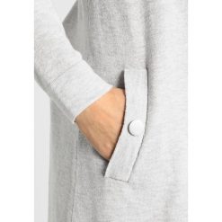 Kardigany damskie: Wallis Petite POPPER CARDI Kardigan grey