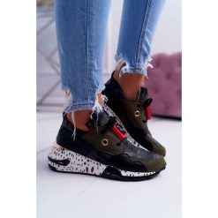 Sportowe Damskie Buty Vices Military Million Reasons. Buty sportowe damskie Tagless, bez wzorów, z tkaniny, sportowe. Za 119,00 zł.