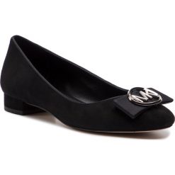 Półbuty MICHAEL MICHAEL KORS - Marsha Flat 40R9MAFP2S Black. Półbuty damskie MICHAEL Michael Kors. W wyprzedaży za 399,00 zł.