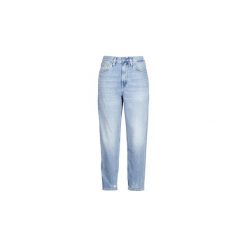 Jeansy slim fit Tommy Jeans HIGH RISE TAPERED TJ 2004 SYDNL. Jeansy damskie Tommy Jeans. Za 343,20 zł.