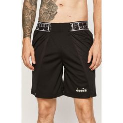 Diadora - Szorty. Czarne spodenki sportowe męskie Diadora, s, z nadrukiem, z elastanu, sportowe. Za 159,90 zł.