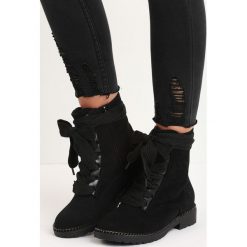 Czarne Botki Look Back. Czarne buty zimowe damskie Born2be, za kostkę, na niskim obcasie. Za 99,99 zł.