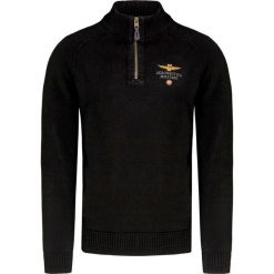 Bluza AERONAUTICA MILITARE Czarny. Czarne bluzy męskie marki Aeronautica Militare, z haftami, bez kołnierzyka, bez rękawów, bez kaptura. W wyprzedaży za 525,00 zł.