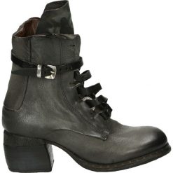 Botki - 273201 NEBBIA. Czarne botki damskie skórzane marki Venezia. Za 899,00 zł.