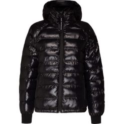 Kurtka PEAK PERFORMANCE TOMIC PUFFER. Czarne kurtki damskie Peak Performance, bez wzorów, z dzianiny, bez kaptura. Za 1100,00 zł.