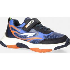 Granatowe buty sportowe na rzep casu 204/10m. Buty chłopięce sportowe Casu, bez zapięcia. Za 49,99 zł.