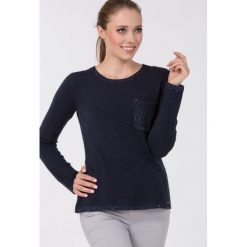 Swetry damskie: Sweter z cekinową lamówką