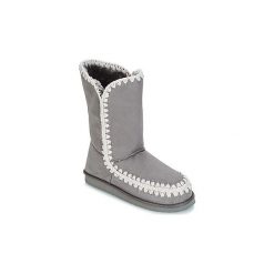 Kozaki LPB Shoes NATHALIE. Szare kozaki damskie marki LPB Shoes, bez obcasa, bez zapięcia. Za 153,30 zł.