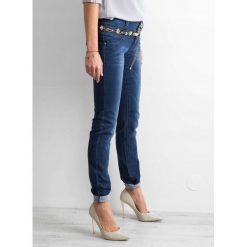 Granatowe spodnie damskie jeansowe jeansy jeans l. Jeansy damskie Merg Selection, m, z bawełny. Za 69,00 zł.