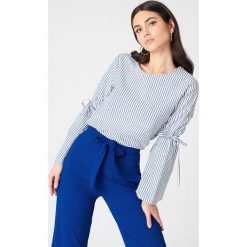 Rut&Circle Bluzka Ella - Multicolor. Szare bluzki damskie Rut&Circle, bez wzorów, bez kołnierzyka, bez rękawów. W wyprzedaży za 48,78 zł.