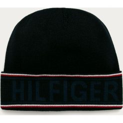 Tommy Hilfiger - Czapka. Czarne czapki męskie TOMMY HILFIGER, z nadrukiem, z wełny. Za 229,90 zł.