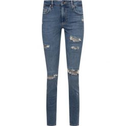 Jeansy Slim Fit Liu Jo U69061 D4392. Niebieskie jeansy damskie Liu Jo, bez wzorów, z elastanu. W wyprzedaży za 329,00 zł.