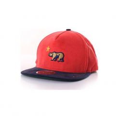 Czapka unisex Calidorocord czerwona (16-uniw). Czerwone czapki damskie Official. Za 76,00 zł.