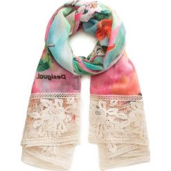Desigual szalik damski wielokolorowy Sunset Mandala 20SAWA13. Szaliki damskie Desigual, w koronkowe wzory, z koronki. Za 269,00 zł.