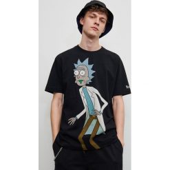 T-shirt Rick and Morty - Czarny. Czarne t-shirty męskie Reserved, s, bez wzorów, bez kołnierzyka. Za 59,99 zł.