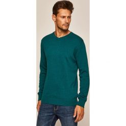 Medicine - Sweter Basic. Niebieskie swetry męskie MEDICINE, s, bez wzorów, z bawełny, z okrągłym kołnierzem, bez kaptura. W wyprzedaży za 59,90 zł.