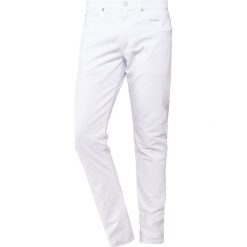 Polo Ralph Lauren SULLIVAN Jeansy Slim Fit white. Białe jeansy męskie relaxed fit Polo Ralph Lauren. Za 549,00 zł.