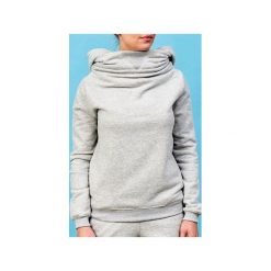 Bluza z kominem i kapturem. Czarne bluzy damskie Awu, s, bez wzorów, z dzianiny, bez rękawów. Za 219,00 zł.