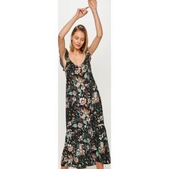 Answear - Sukienka Answear Lab. Sukienki damskie ANSWEAR, na co dzień, s, w kwiaty, z wiskozy, casualowe, bez kołnierzyka, bez rękawów, midi, proste. Za 169,90 zł.