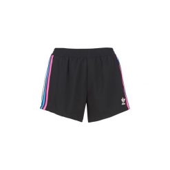 Szorty i Bermudy adidas SHORT. Czarne szorty damskie Adidas, bez wzorów. Za 104,30 zł.