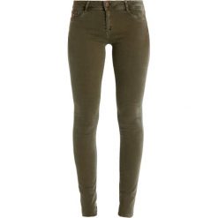 Boyfriendy damskie: Kaporal POWER Jeansy Slim Fit kaki