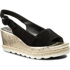 Espadryle HÖGL - 5-103242 Schwarz/Platin 0100. Czarne espadryle damskie marki HÖGL, bez wzorów, ze skóry, bez obcasa, na obcasie. W wyprzedaży za 369,00 zł.