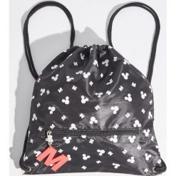 Plecak worek Mickey Mouse - Czarny. Czarne plecaki damskie Sinsay, z motywem z bajki. Za 49,99 zł.