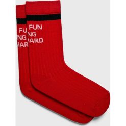 Fulloff - Skarpetki. Czerwone skarpetki damskie marki Fulloff, bez wzorów, z bawełny. Za 19,90 zł.